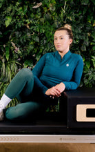 Load image into Gallery viewer, Quarter Collar Zip Top