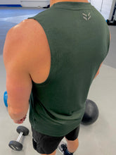 Load image into Gallery viewer, Compound Vest