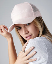 Load image into Gallery viewer, Women’s Mesh Snapback
