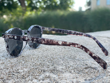 Load image into Gallery viewer, Signature Sunglasses
