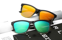 Load image into Gallery viewer, Santa Cruz Sunglasses