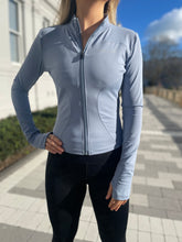 Load image into Gallery viewer, Slim Zip Top