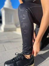 Load image into Gallery viewer, Camo Leggings