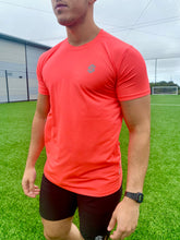 Load image into Gallery viewer, Clean Tee